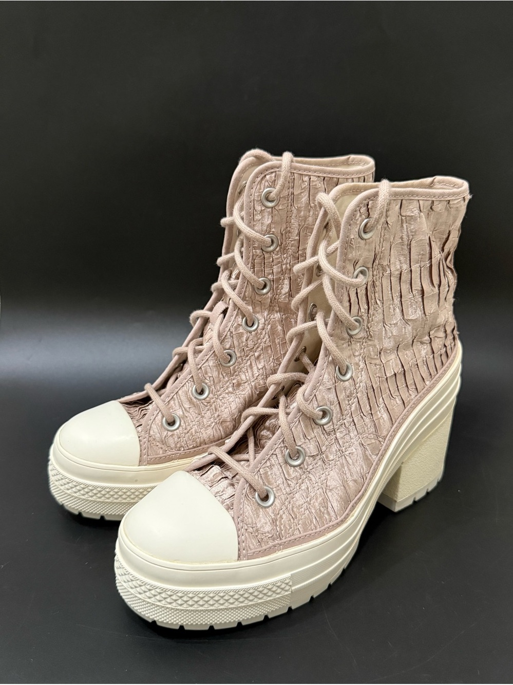 CONVERSE Chuck 70 De Luxe Heel Satin Platform Chunky Sneakers Women's Size 7.5